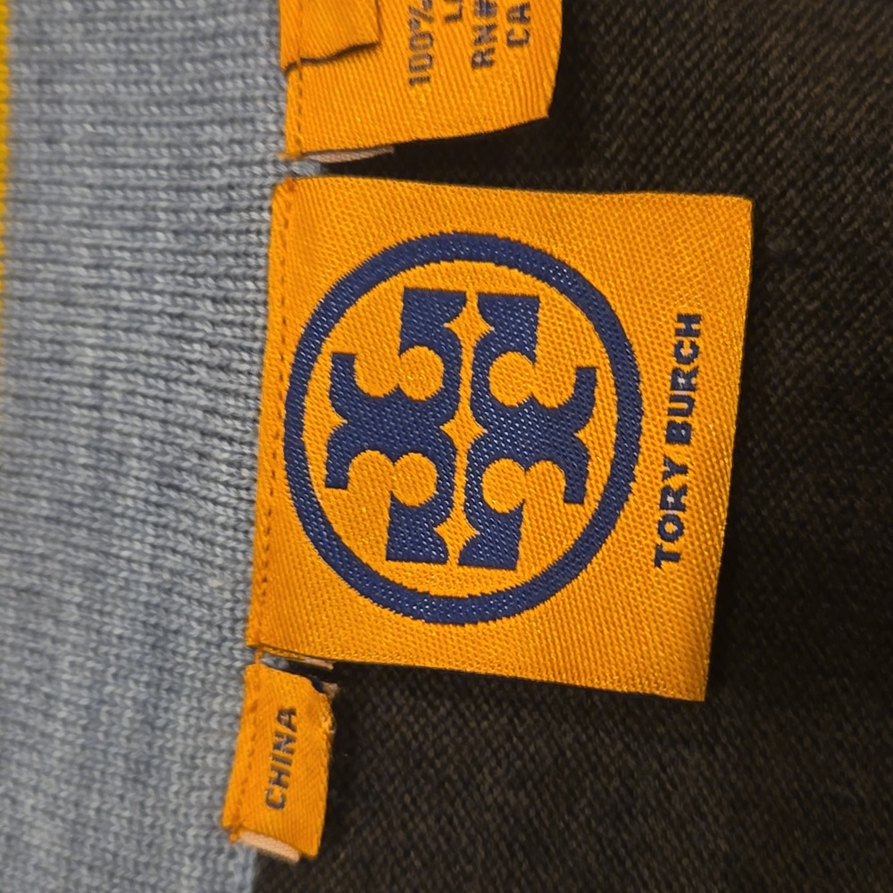 Tory Burch Classic Vintage Brown VNeck  3/4 Length Sleeve Sweater - Picture 2 of 9